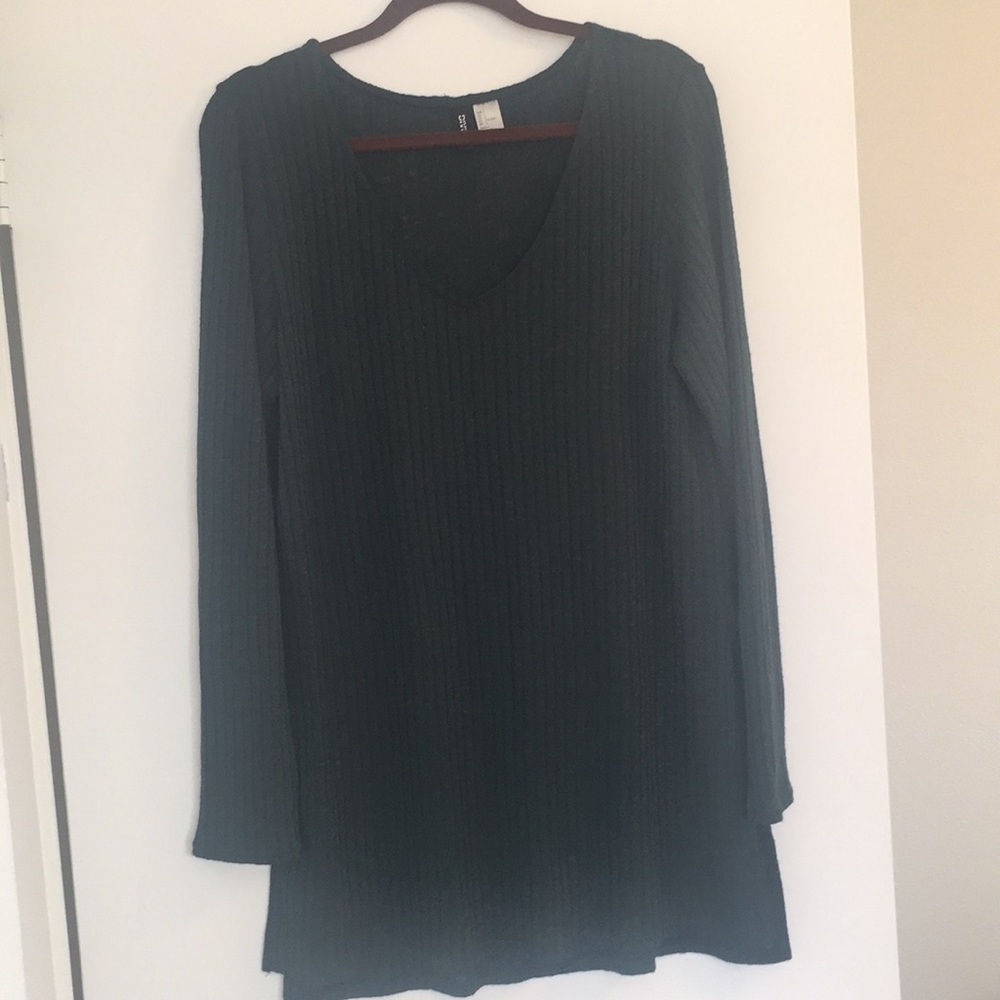 Green sweater perfect for Christmas!